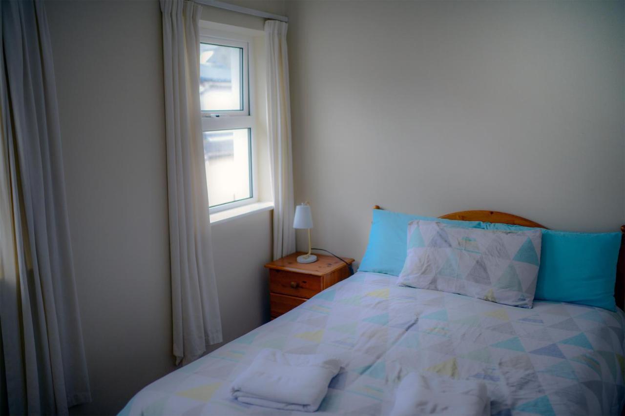The Woodquay Hostel Galway Exterior photo